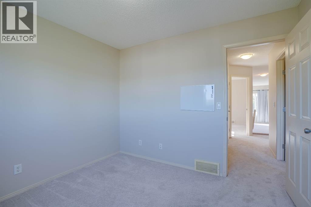 Single Family House for Sale in  Tuscany Reserve Bay NW Tuscany Calgary 