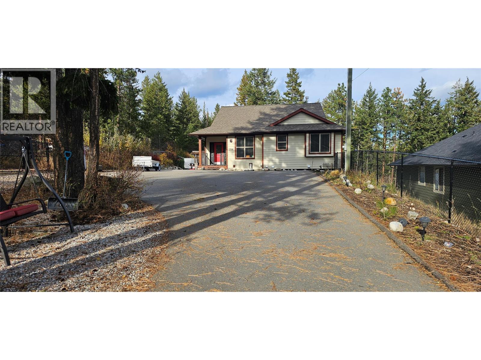 750 Firwood Road, Kelowna