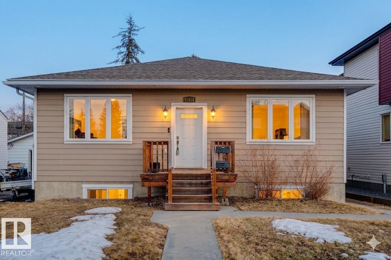 11118 72 AV NW - 1