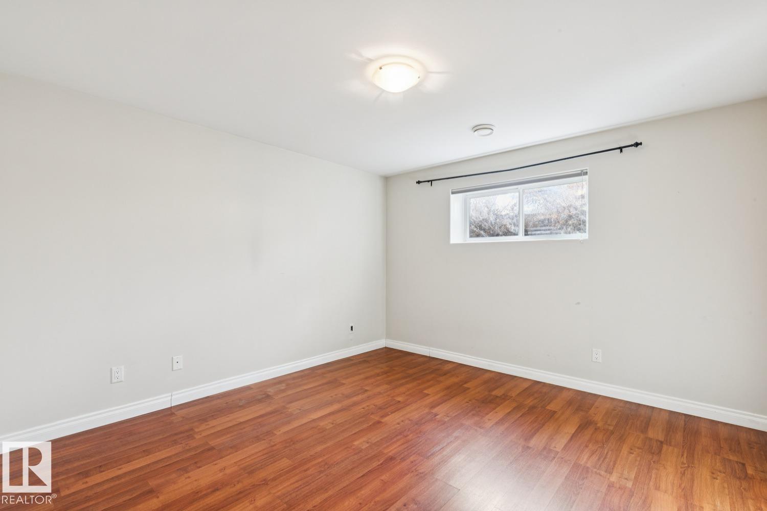 11118 72 AV NW - 31