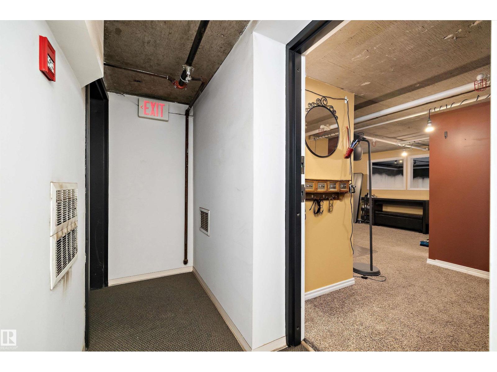 #1810 10024 JASPER AV NW - 29
