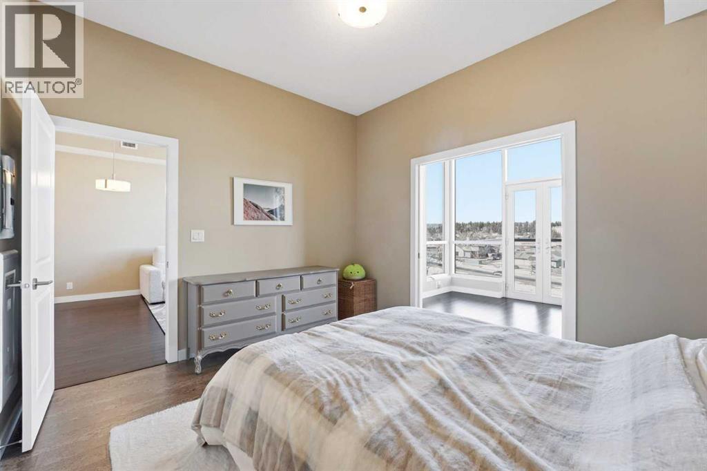 Single Family House for Sale in   Varsity Estates Circle NW Varsity Calgary 