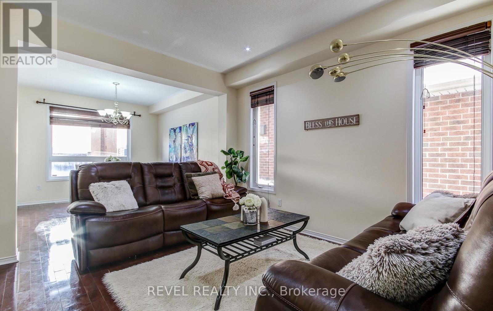 5 TREEGROVE CRESCENT - 6