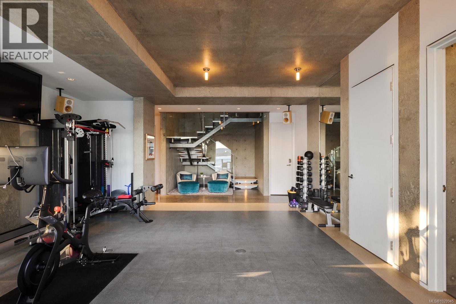 1580 LANDS END RD - 35