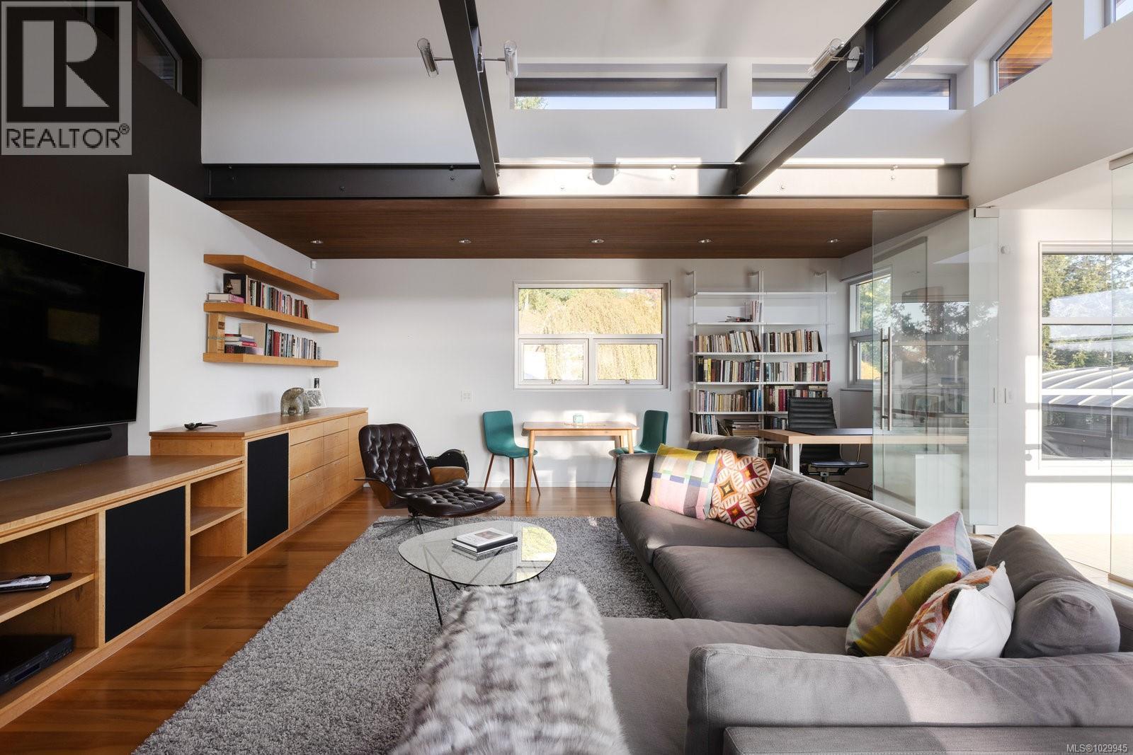 1580 LANDS END RD - 33