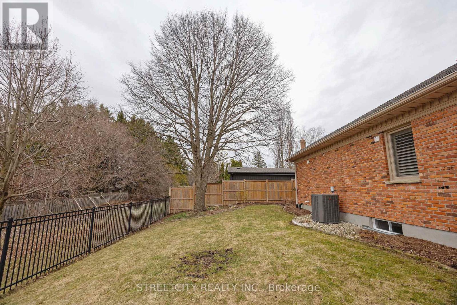 448 GRANGEOVER CRESCENT Property Photo