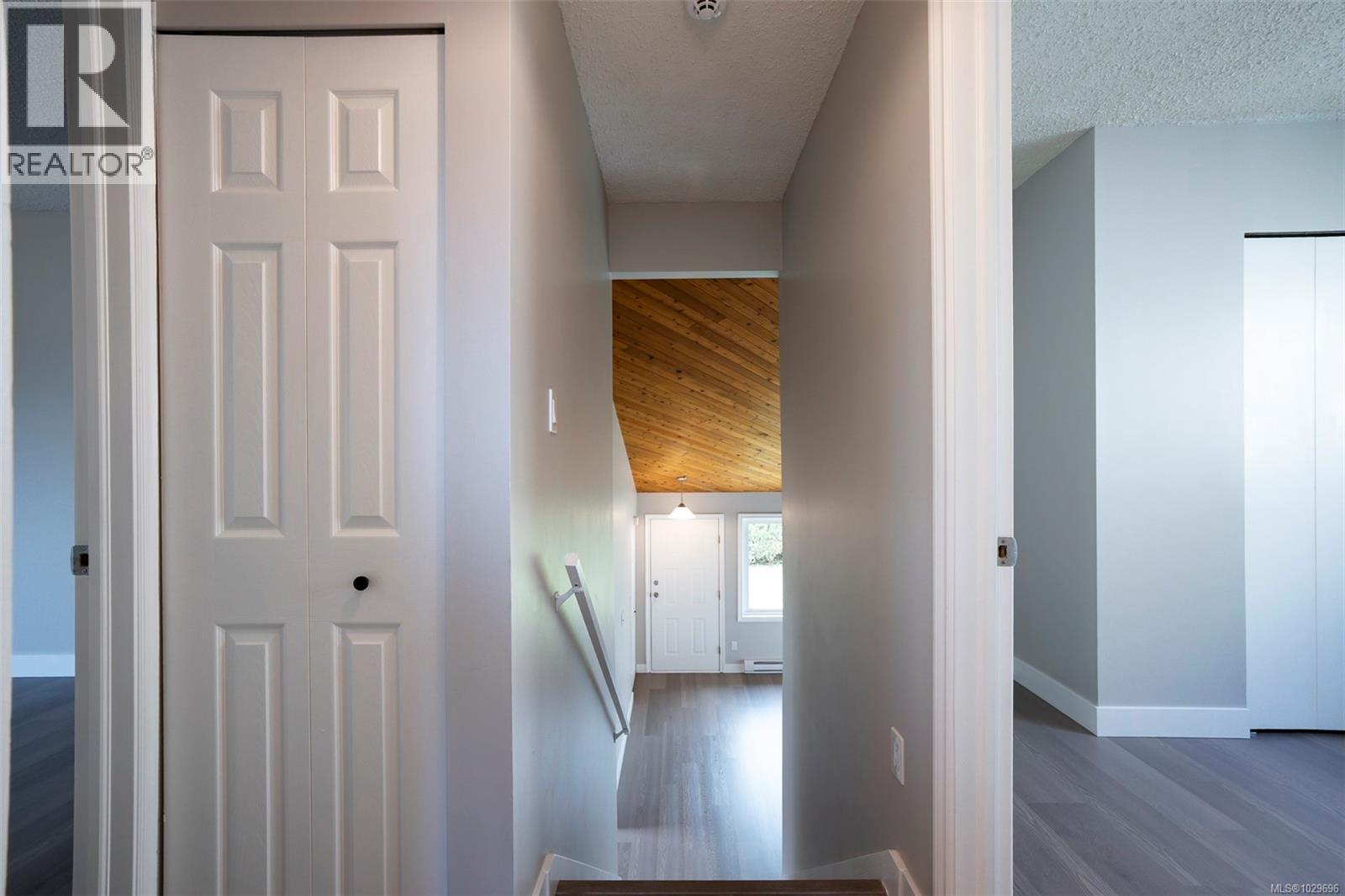 650 HAMILTON AVE - 29