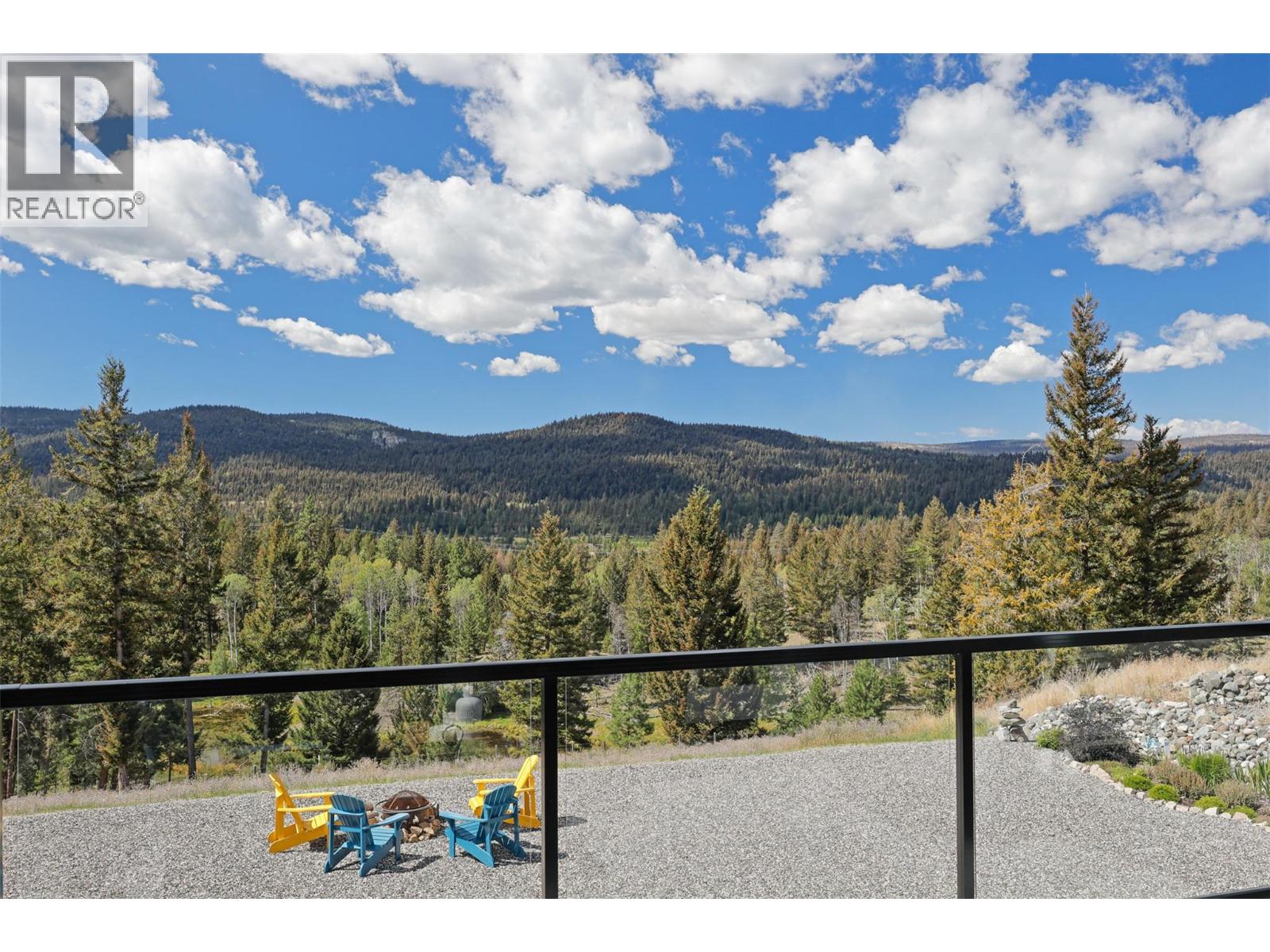 428 Daladon Drive, Logan Lake