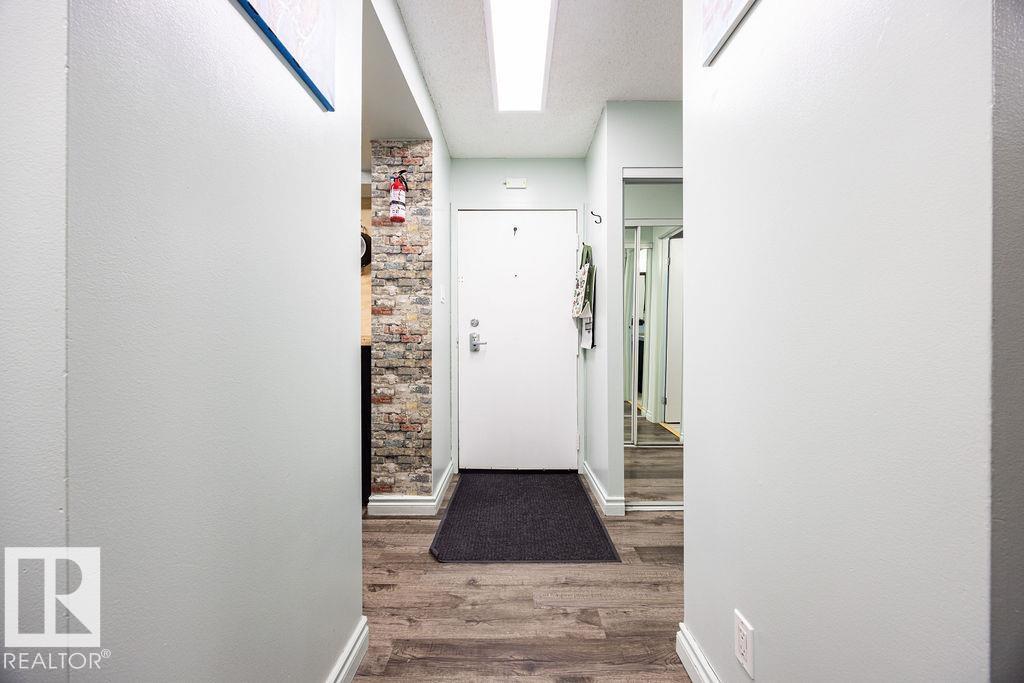 Single Family House for Sale in #   ST NW Edmonton 