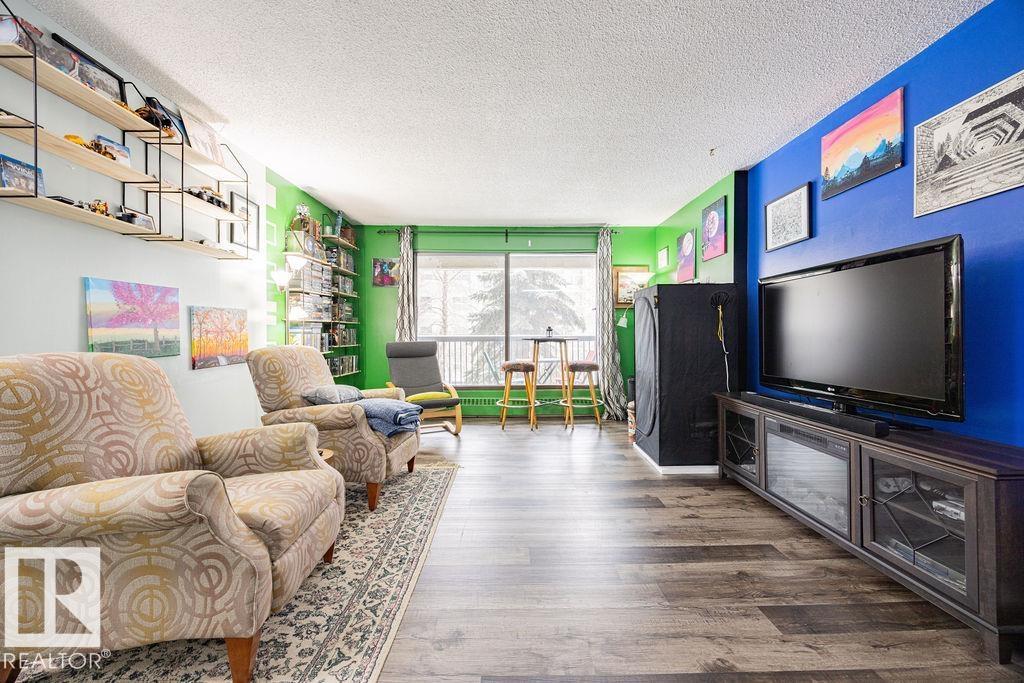 Single Family House for Sale in #   ST NW Edmonton 