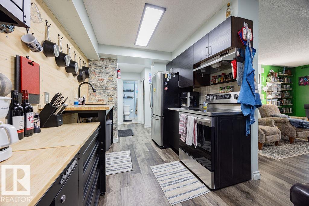 Single Family House for Sale in #   ST NW Edmonton 