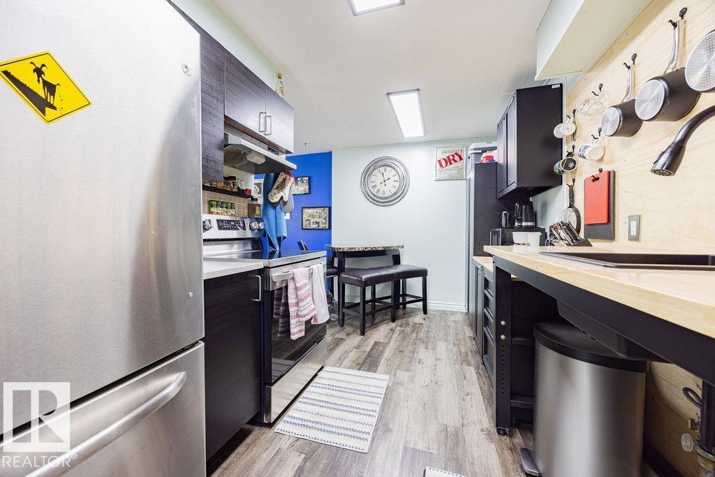 Single Family House for Sale in #   ST NW Edmonton 