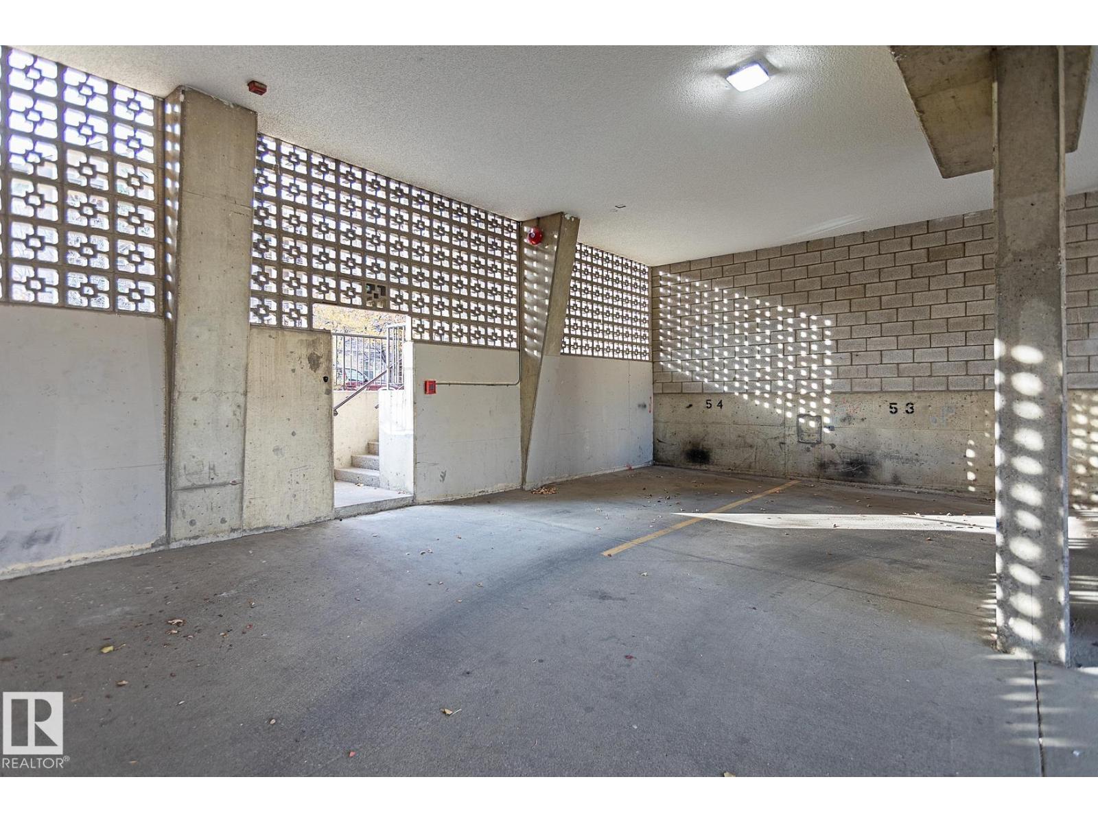 Single Family House for Sale in #   ST NW Edmonton 