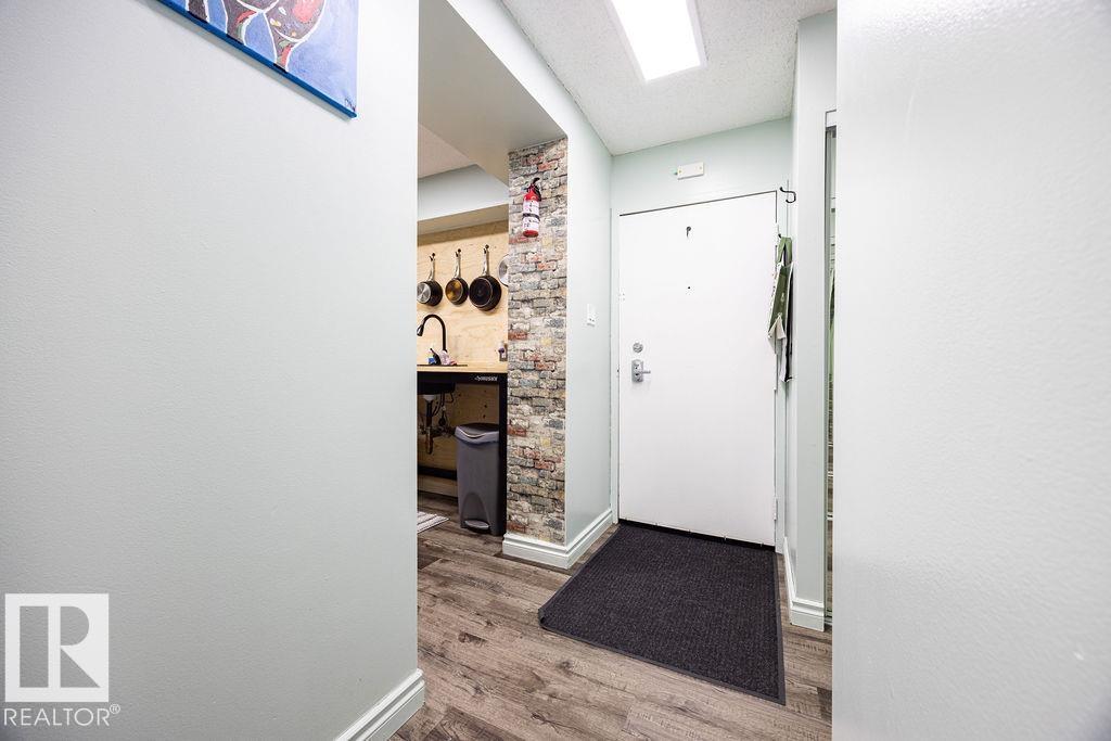 Single Family House for Sale in #   ST NW Edmonton 