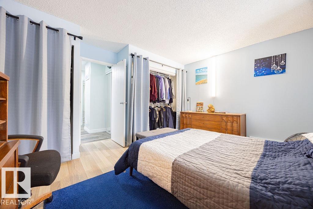 Single Family House for Sale in #   ST NW Edmonton 