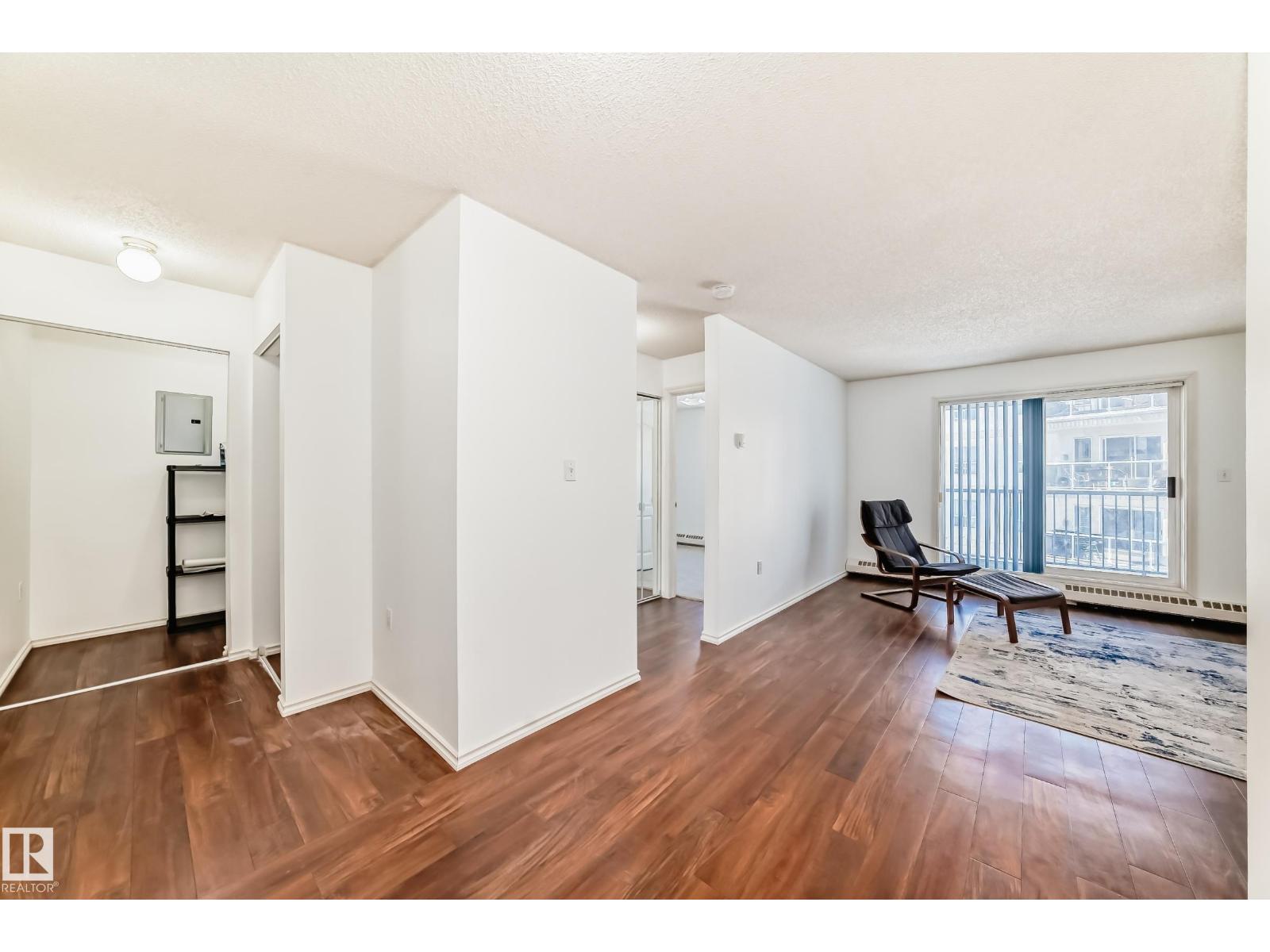 #320 9620 174 ST NW - 15