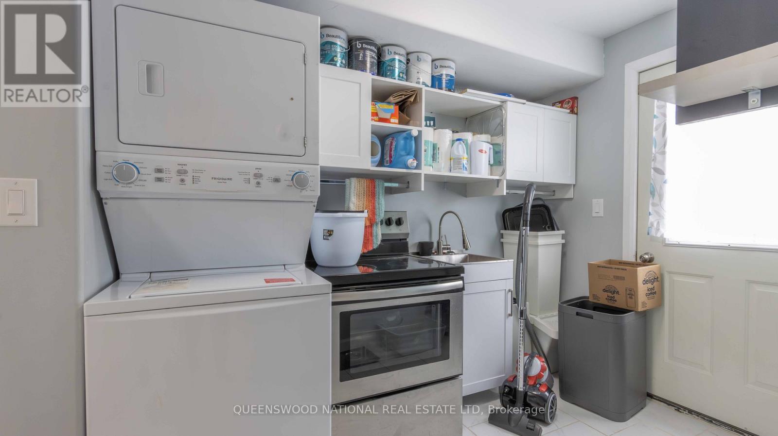 99 INGLIS STREET - 36