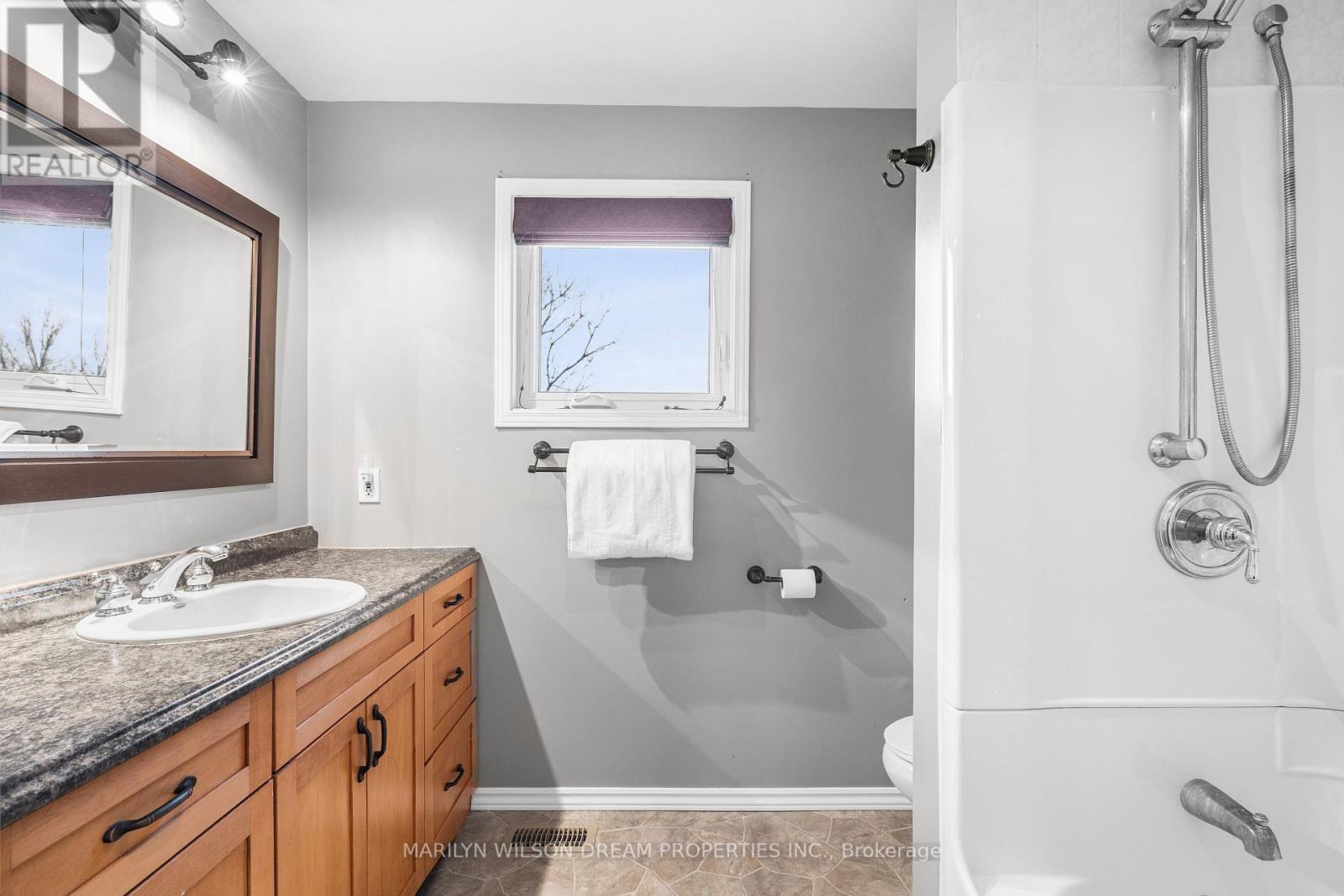 1234 KINBURN SIDE ROAD, Ottawa, Ontario