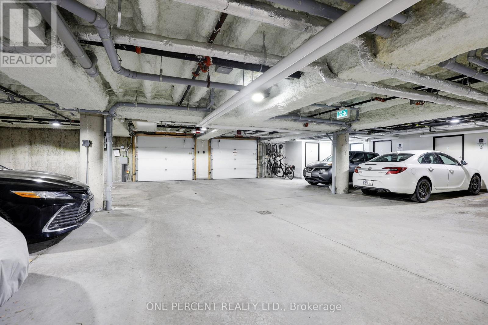403 - 100 CORTILE PRIVATE — photo 34