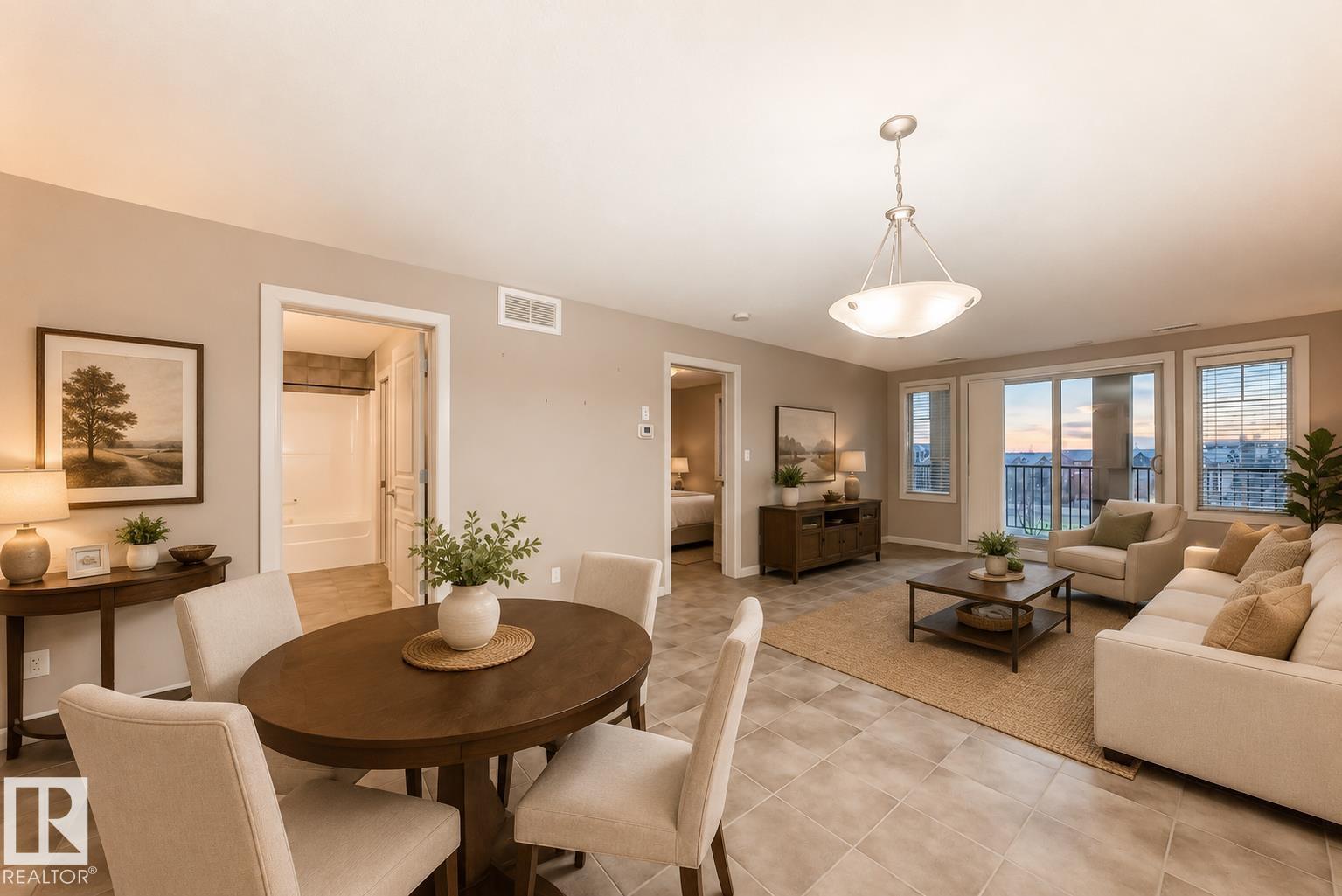 #336 400 PALISADES WY - 1