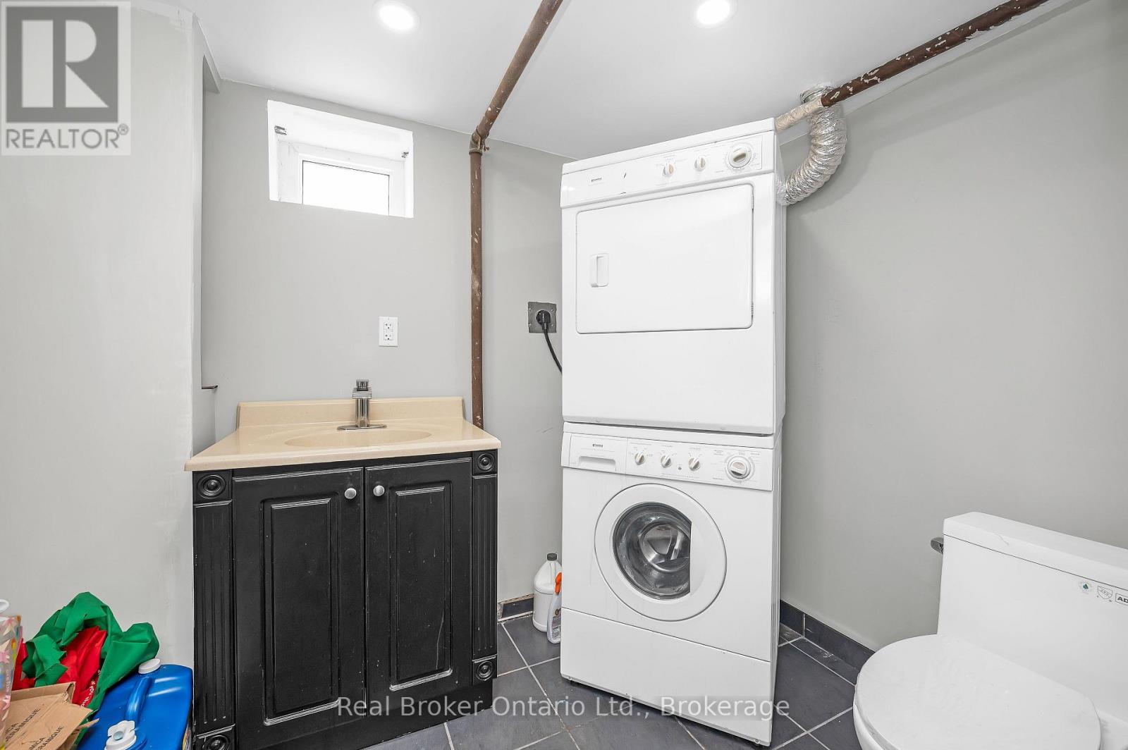77 PROCTOR BOULEVARD — photo 38