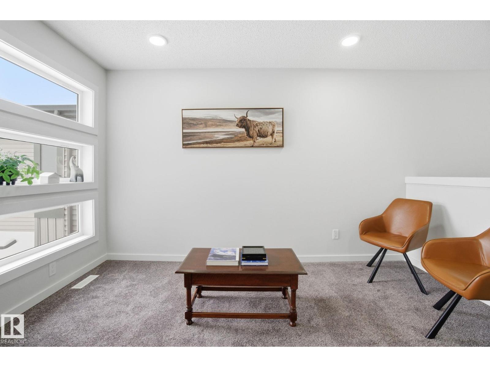 319 29 ST SW SW - 23
