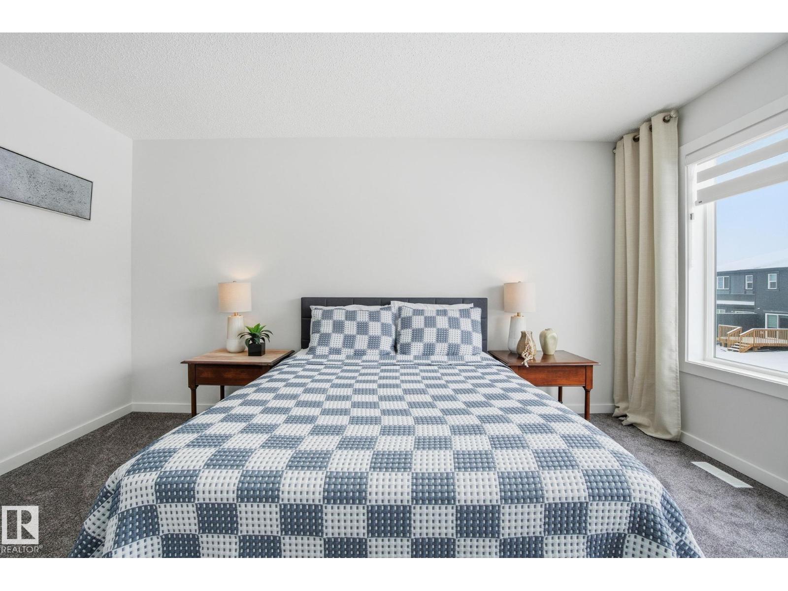 319 29 ST SW SW - 29