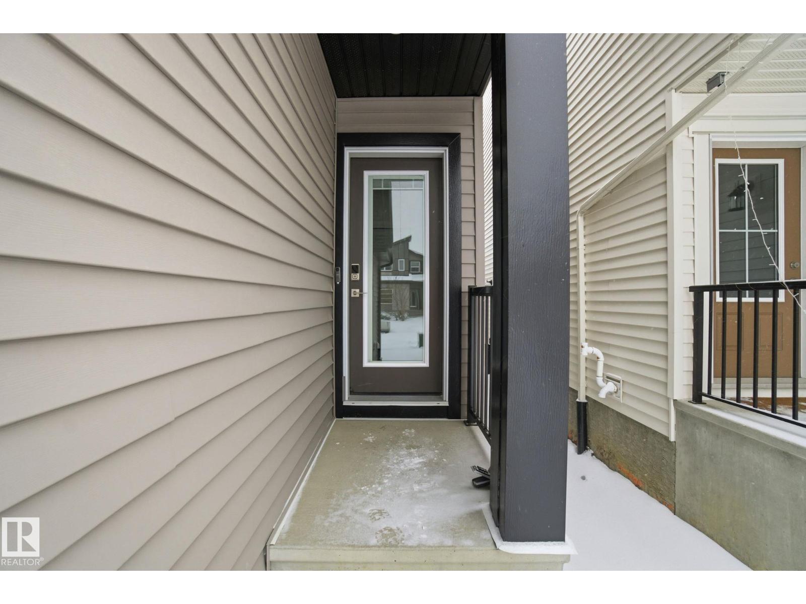 319 29 ST SW SW - 4