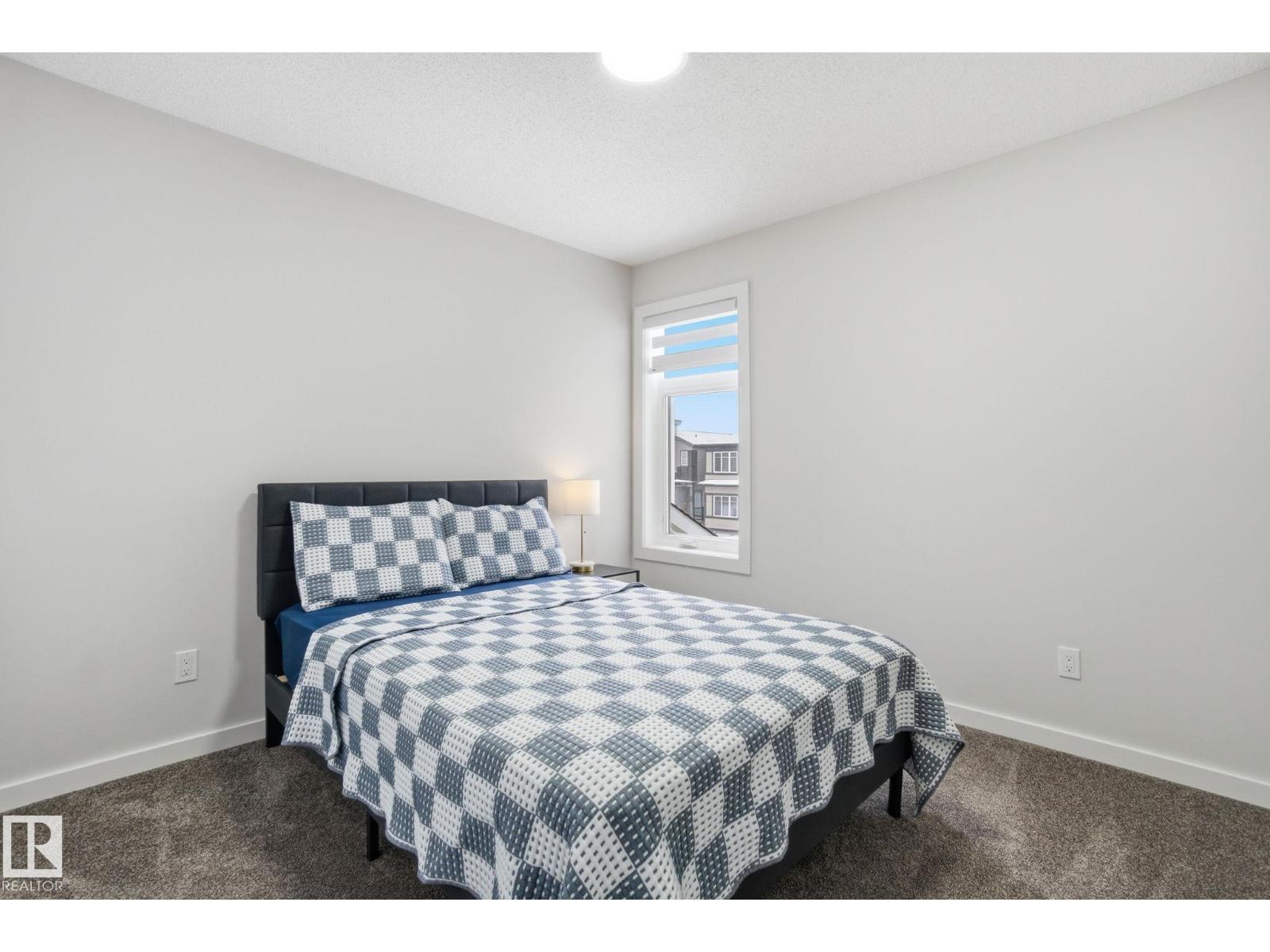 319 29 ST SW SW - 27