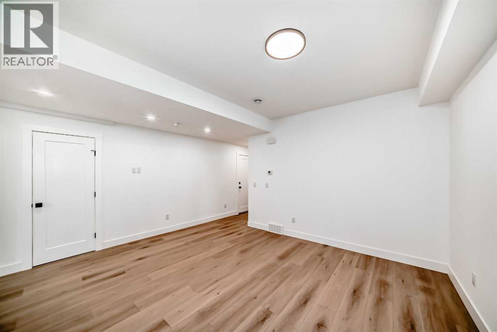 Single Family House for Sale in  A Street NW Parkdale Calgary 