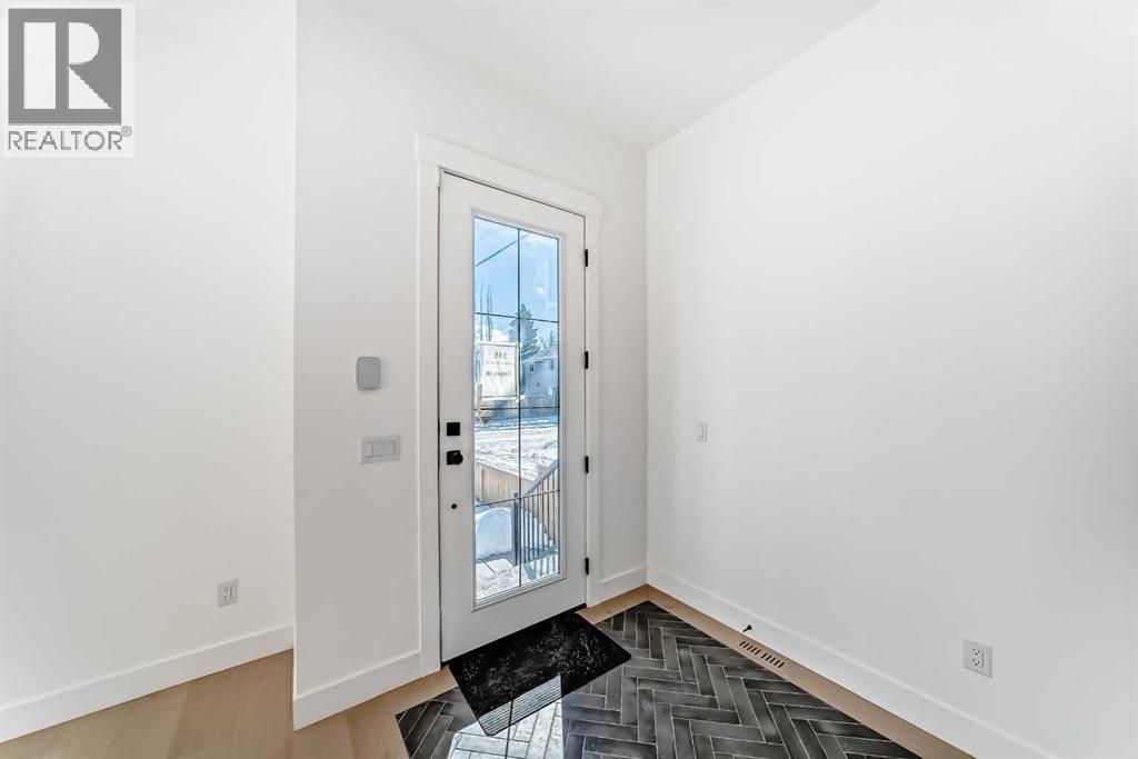 Single Family House for Sale in  A Street NW Parkdale Calgary 