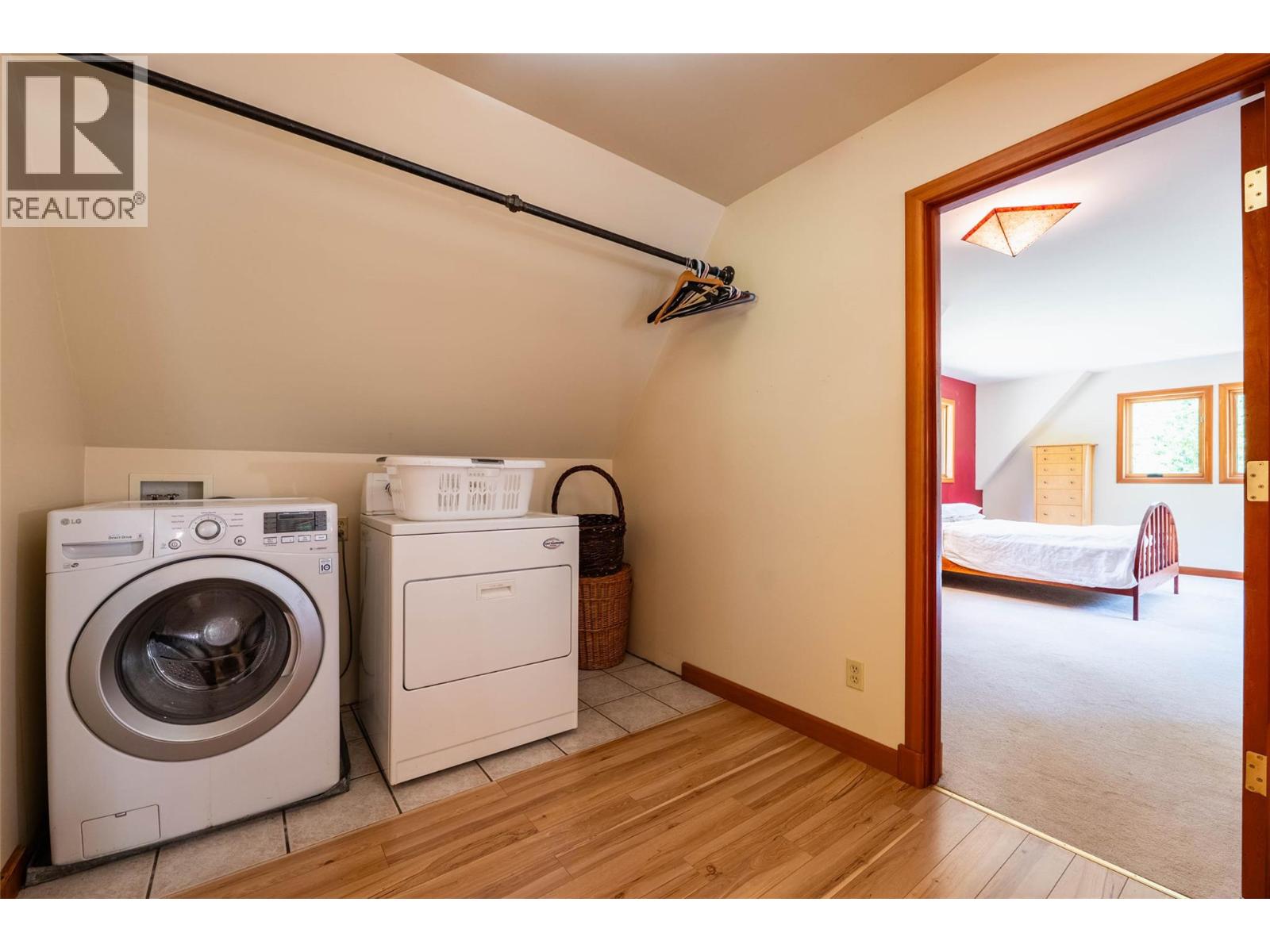 3675 Thompson Road, Bonnington Falls