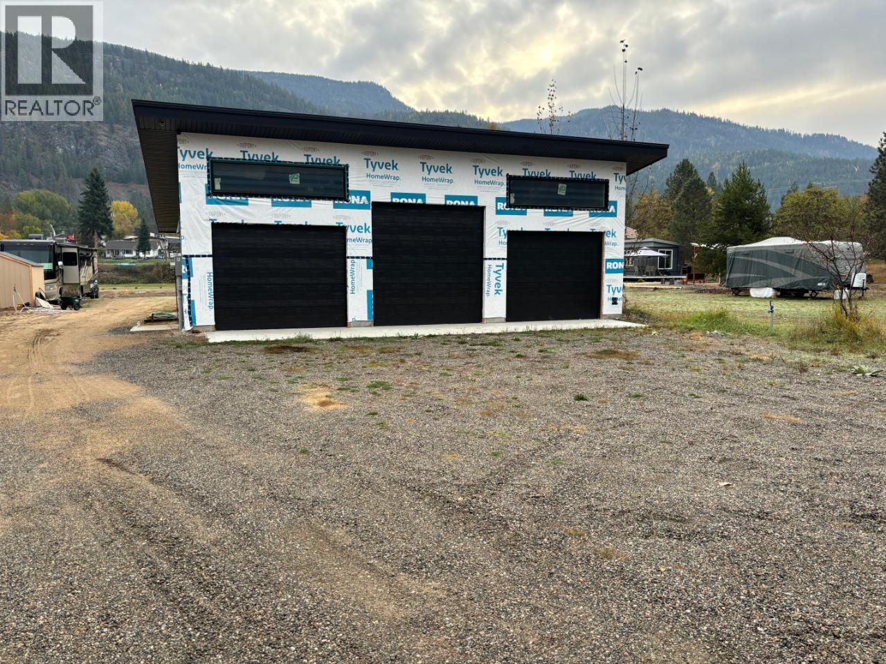 1650 BENNIGER Road, Christina Lake