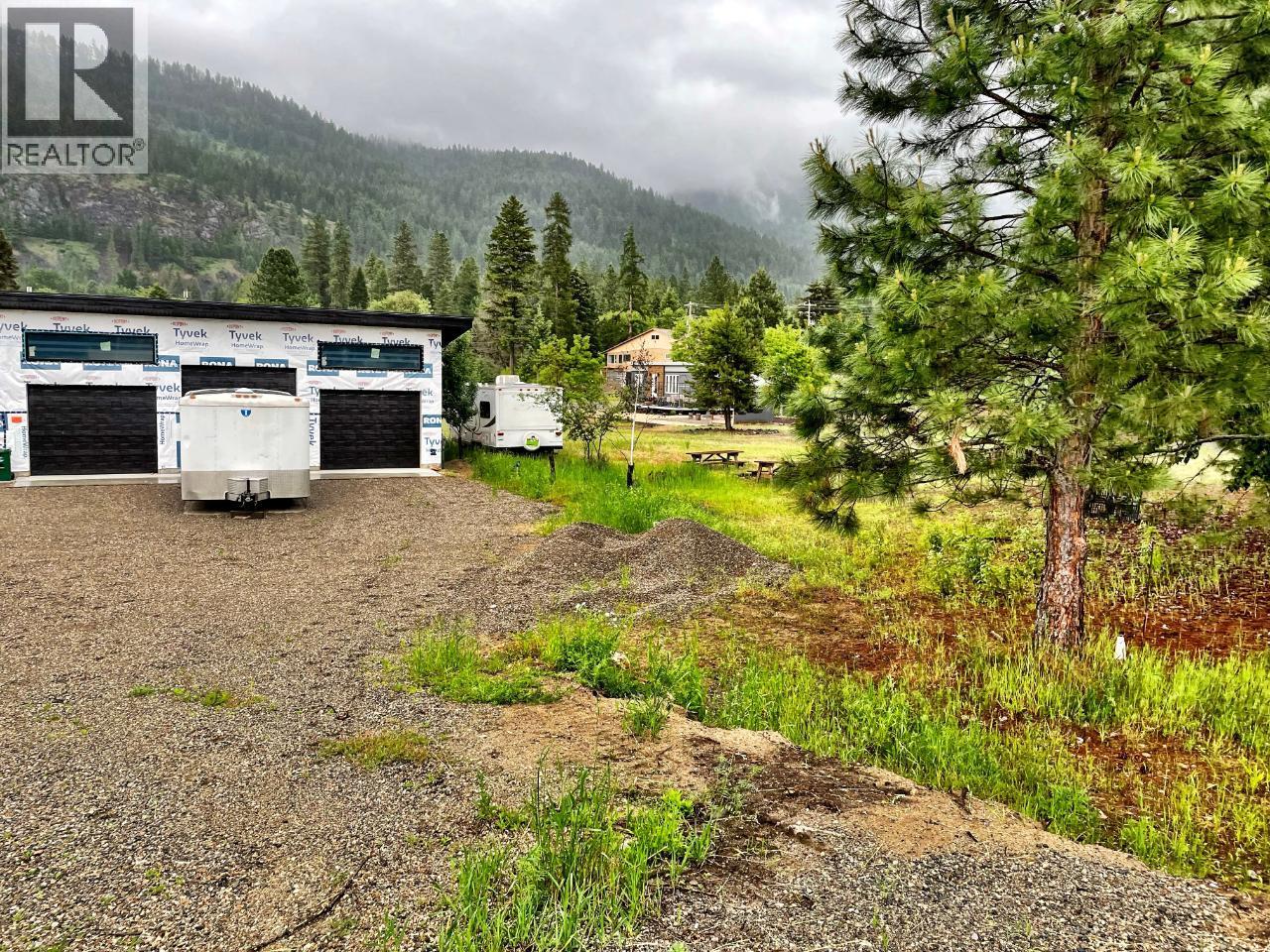 1650 BENNIGER Road, Christina Lake