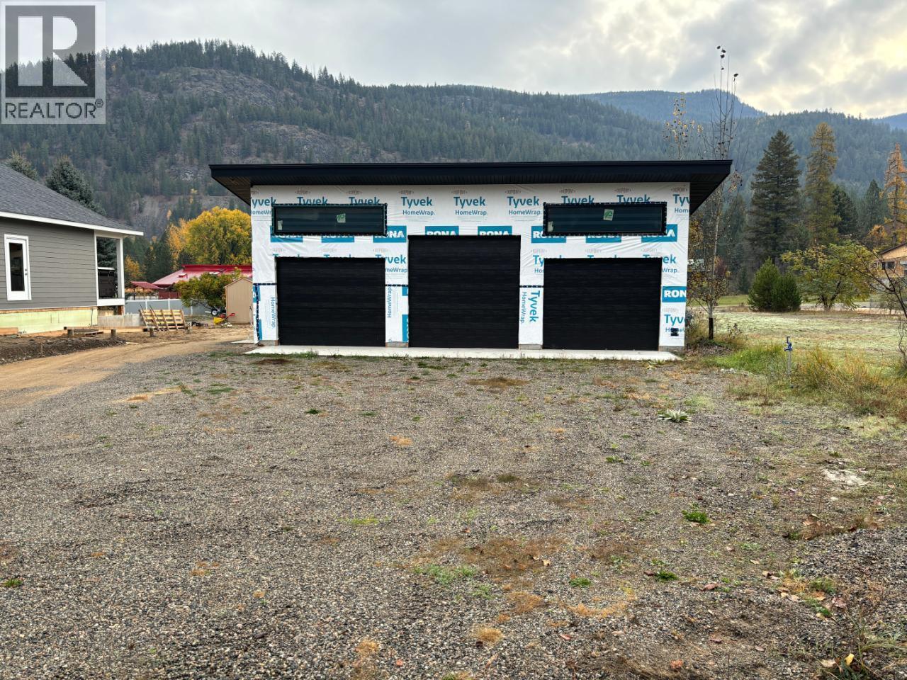 1650 BENNIGER Road, Christina Lake