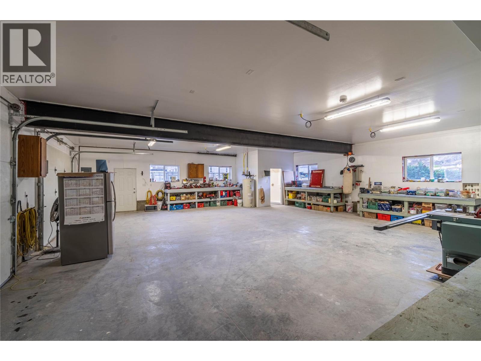 416 HOLLIS Road, Ashcroft