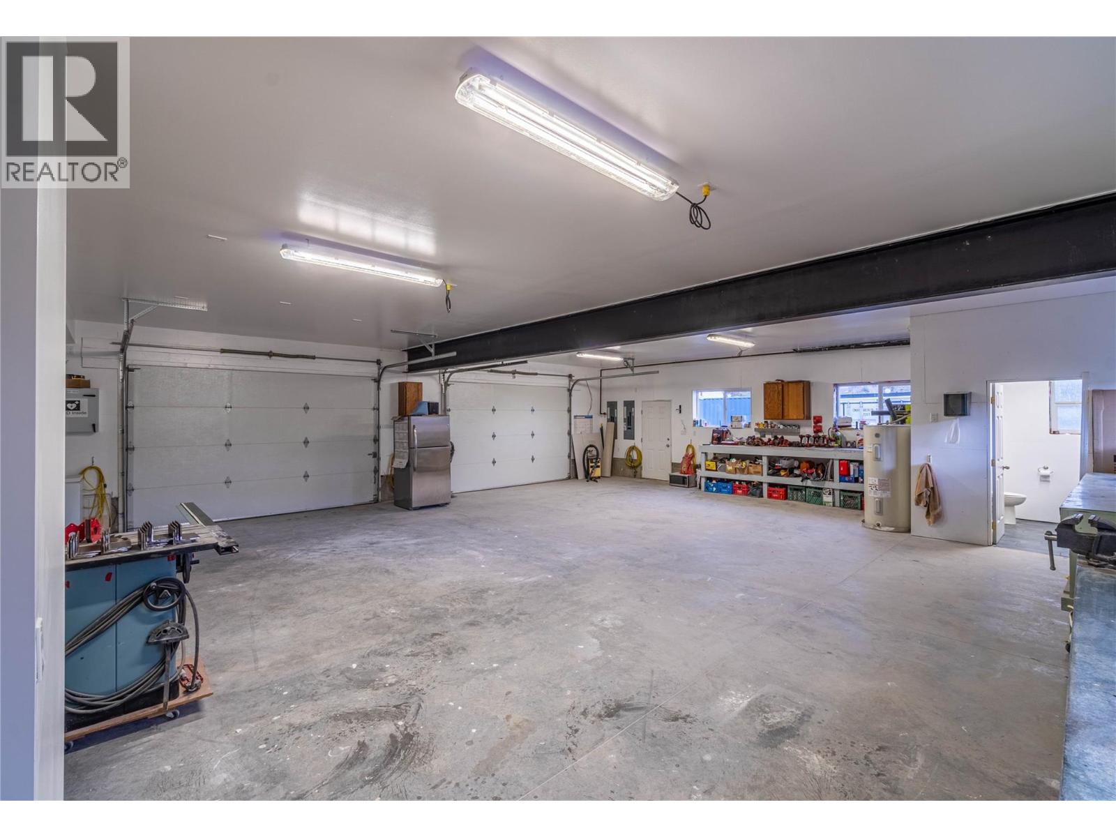 416 HOLLIS Road, Ashcroft