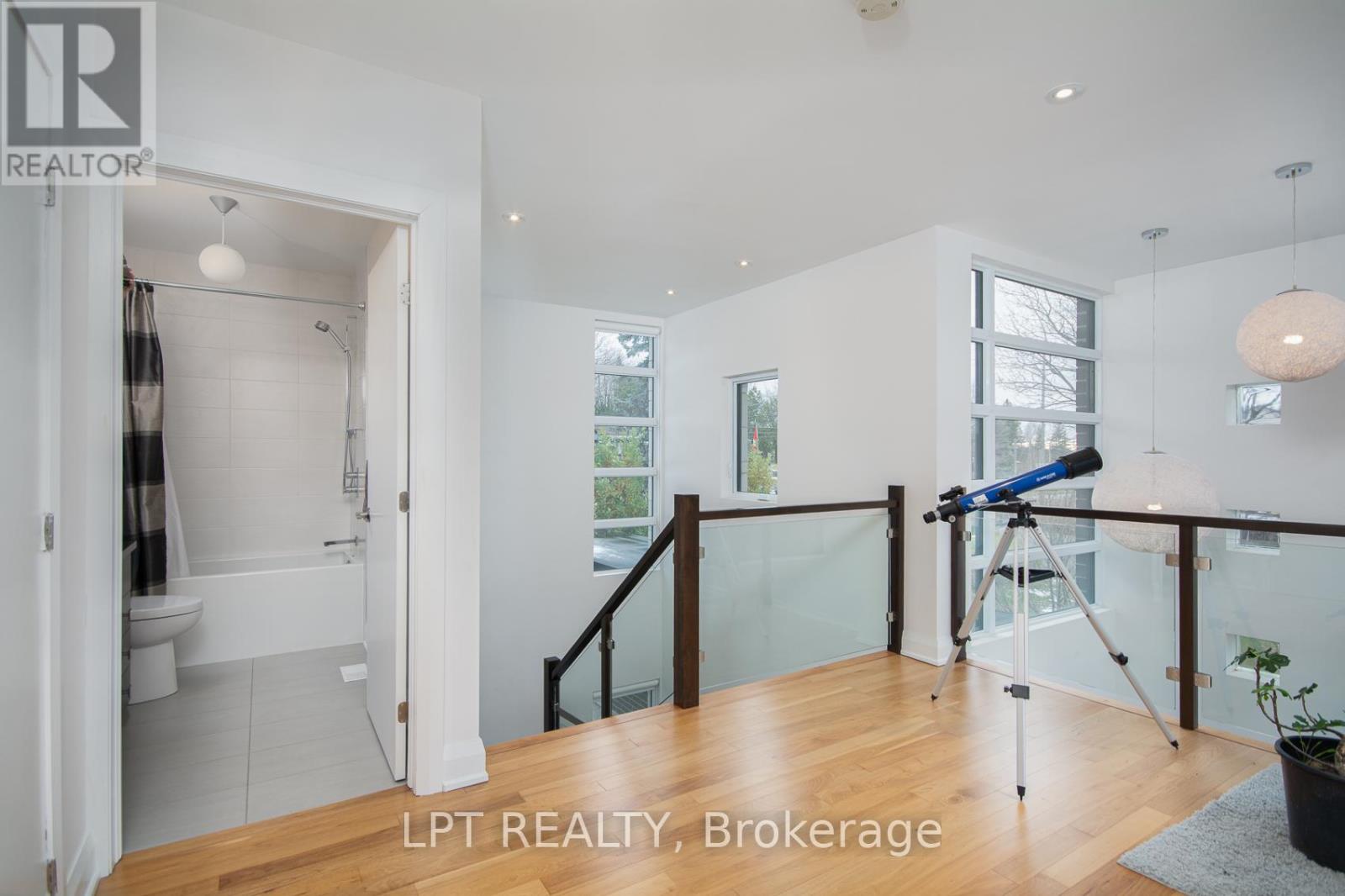 847 WALKLEY ROAD — photo 30