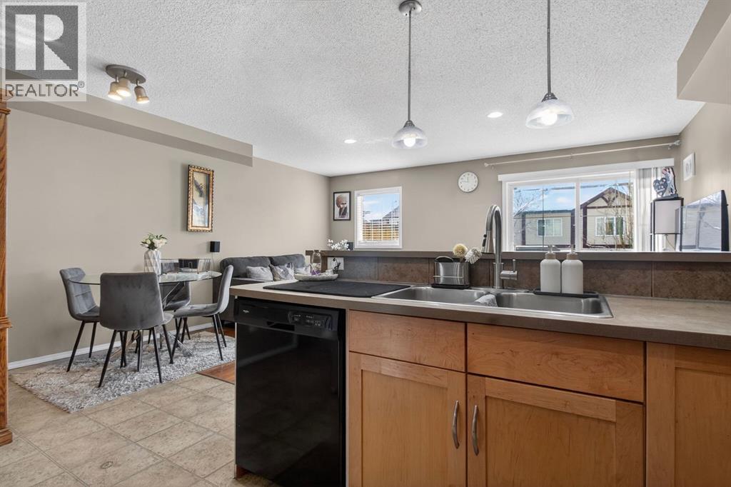 Single Family House for Sale in  Country Village Lane NE Country Hills Village Calgary 