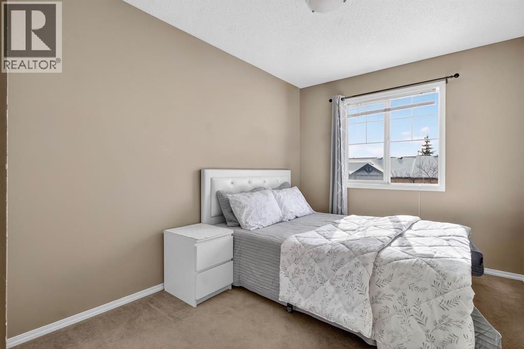 Single Family House for Sale in  Country Village Lane NE Country Hills Village Calgary 