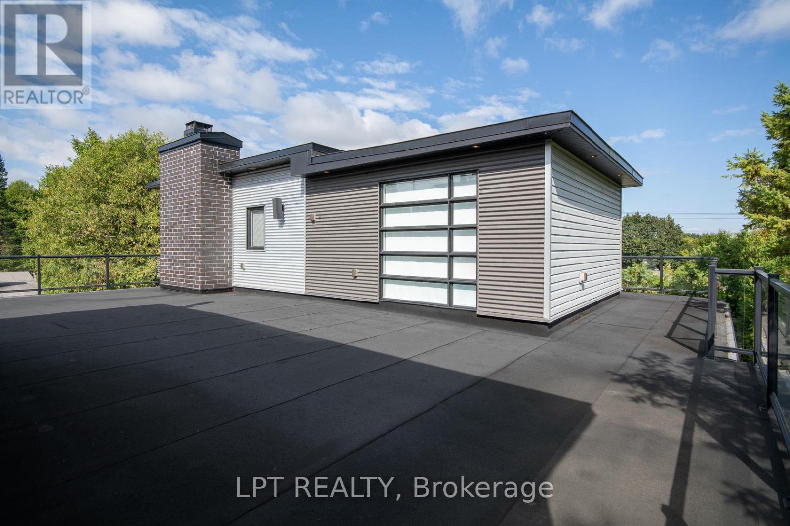 847 WALKLEY ROAD — photo 32