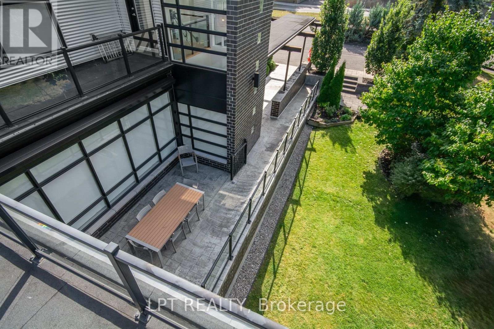 847 WALKLEY ROAD — photo 34