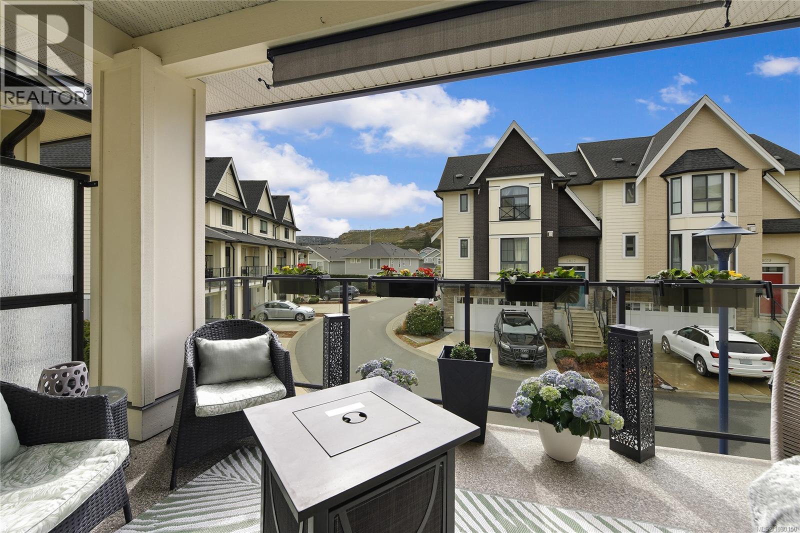 2826 TURNSTYLE CRES - 20