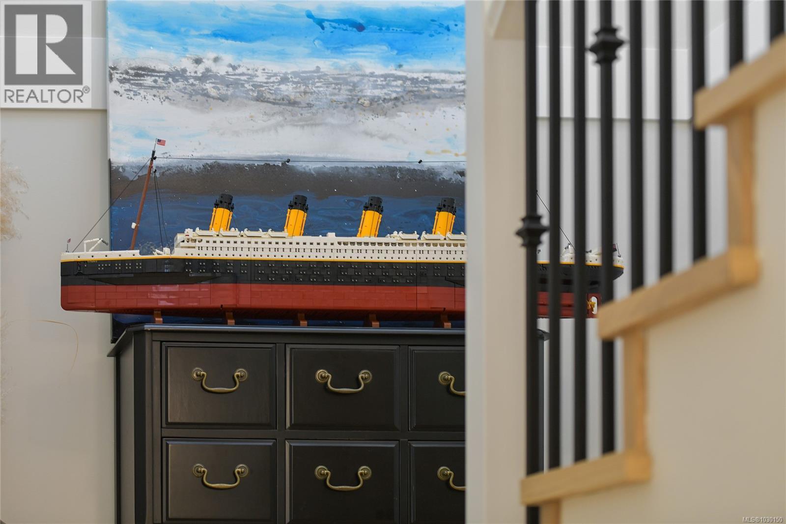 2826 TURNSTYLE CRES - 22