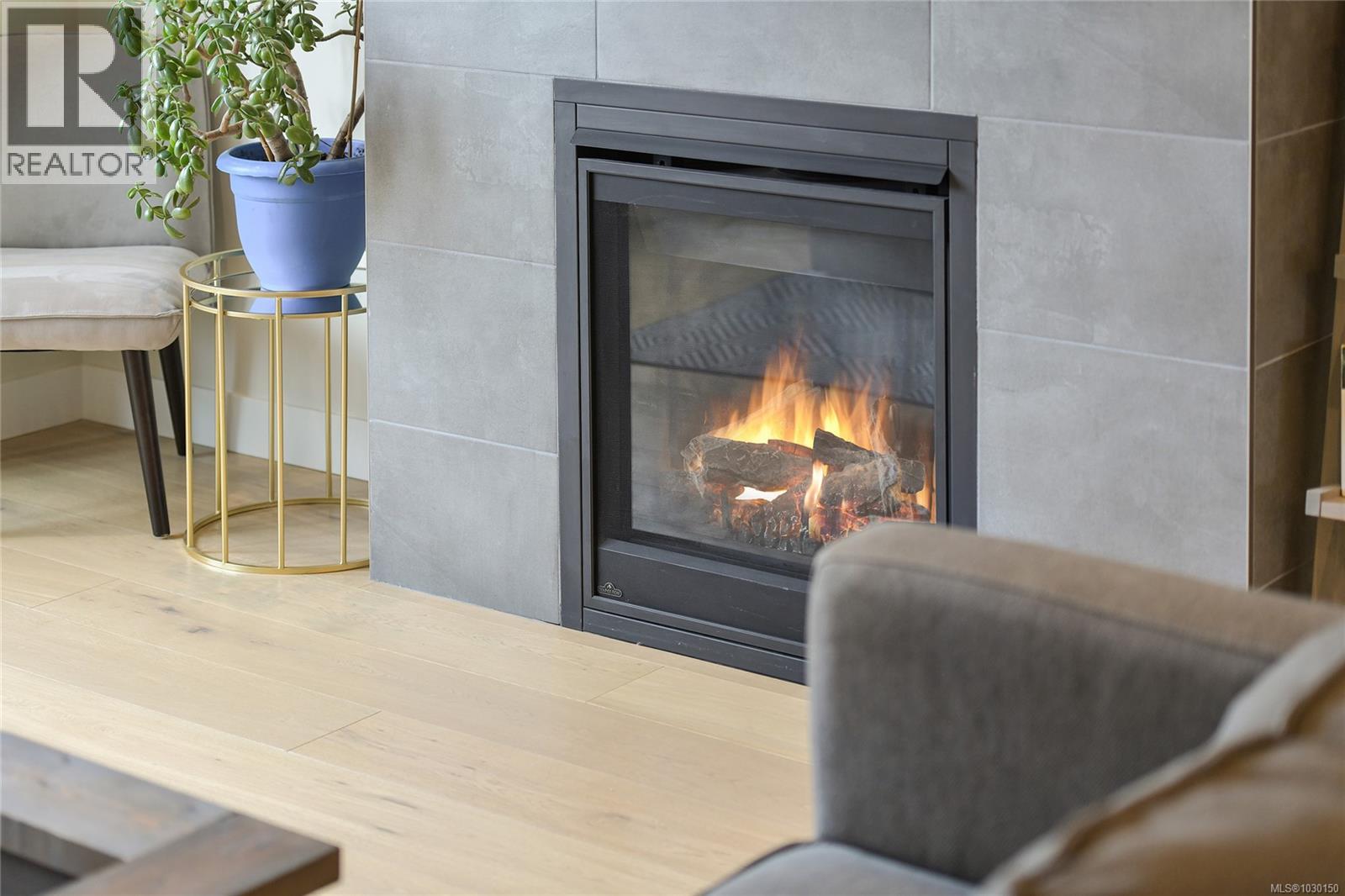 2826 TURNSTYLE CRES - 5