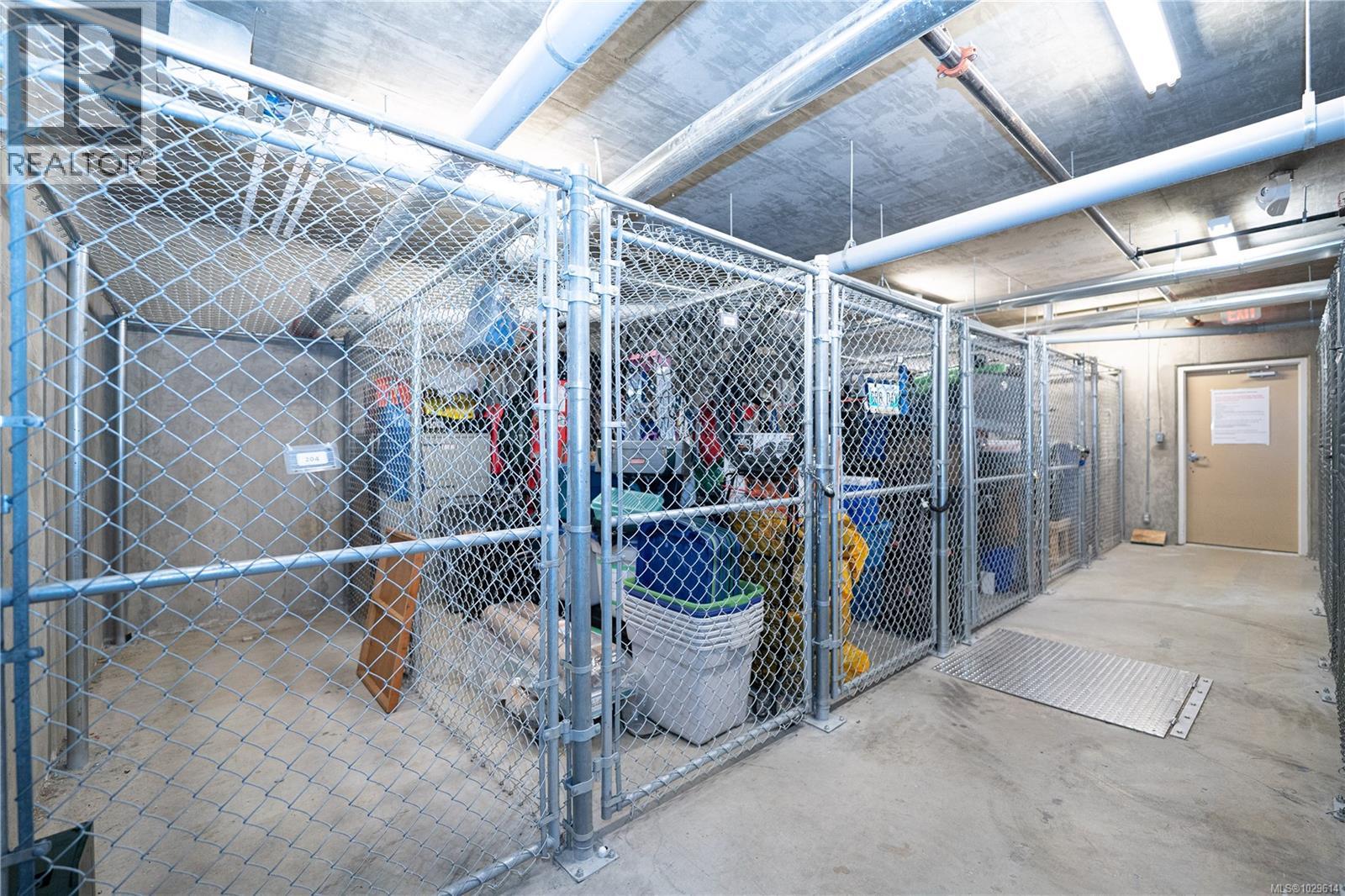 204 10421 Resthaven Drive, Sidney