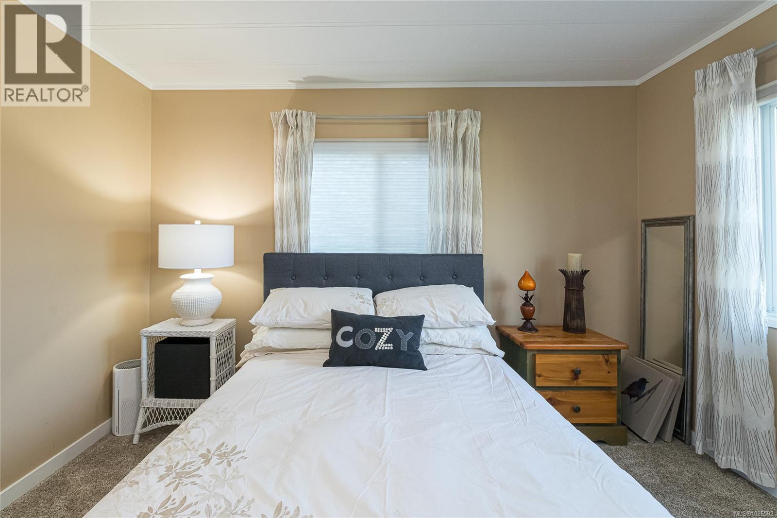 #10 1498 ADMIRALS RD - 17