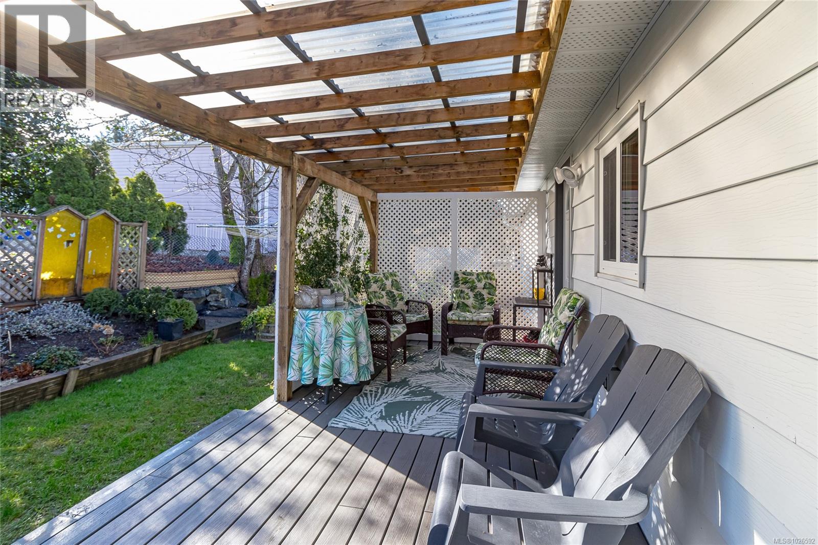 #10 1498 ADMIRALS RD - 21