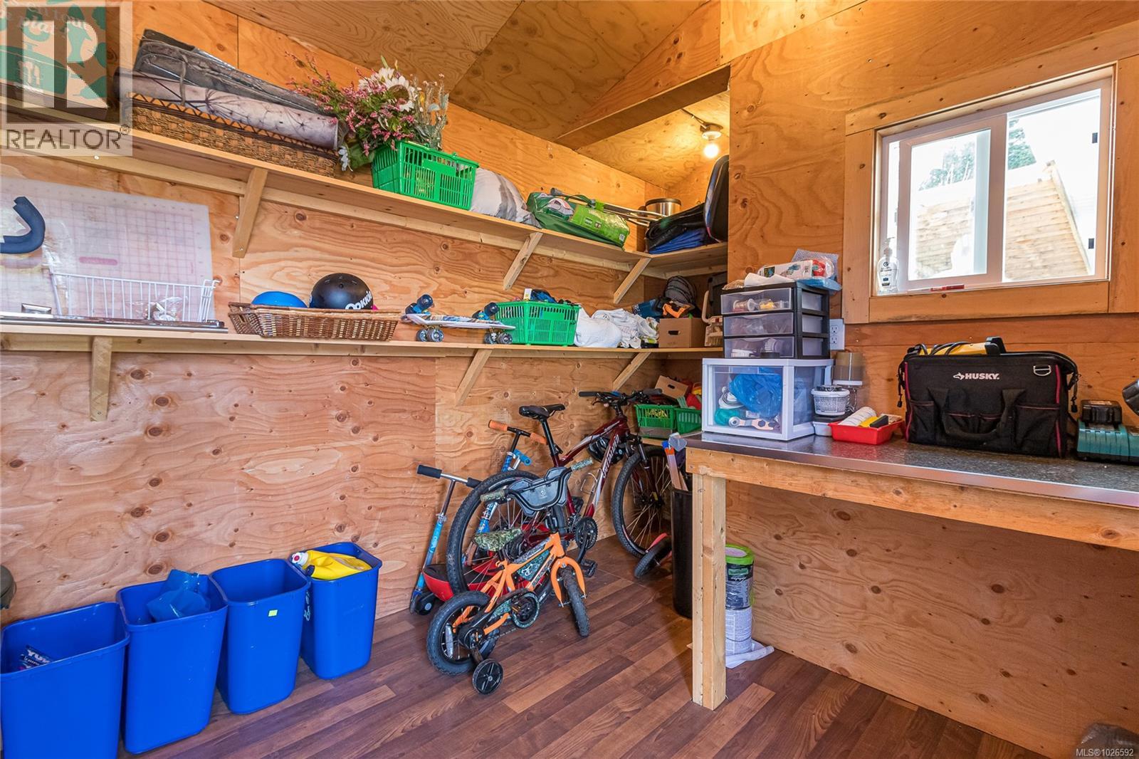 #10 1498 ADMIRALS RD - 25