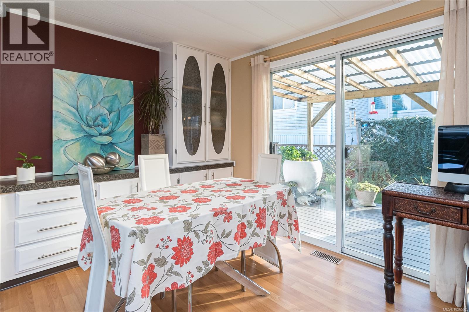 #10 1498 ADMIRALS RD - 6